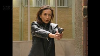 Sonia Castelo in Policías, en el corazón de la calle (2000)