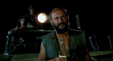 Donald Pleasence, Jack Thompson, and Peter Whittle in Wake in Fright (1971)
