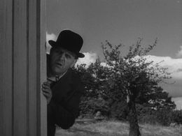 Douglas Håge in It Rains on Our Love (1946)