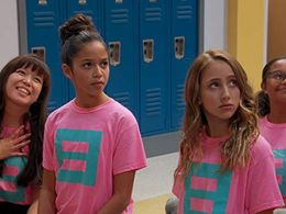 Ava Kolker and Ruth Righi in Sydney to the Max (2019)