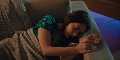 Neslihan Atagül in Oh Belinda (2023)