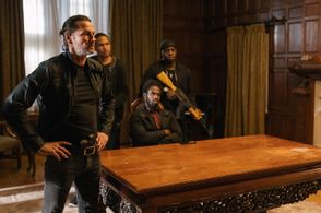 Still of Robin Kasyanov in Overcover