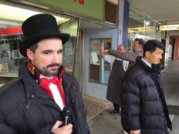 Stuart Daulman, George Kapiniaris, (dir) Colin Cairnes, Ronny Chieng