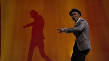 Aloe Blacc in Conan (2010)
