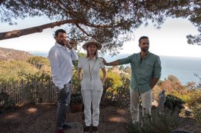 Fun with talent on Two Dresses.