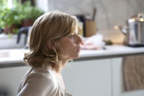 Marina Foïs in The Big Picture (2010)