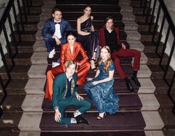 Moritz Jahn, Lisa Vicari, Gina Stiebitz, Louis Hofmann, Paul Lux, and Lea van Acken in Dark (2017)