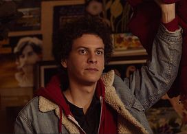 Mohamed Belhadjine in Poulets grillés (2022)