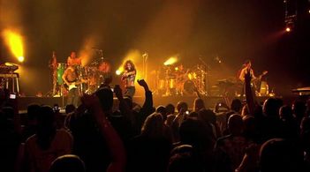 Shakira in Shakira Oral Fixation Tour 2007 (2007)