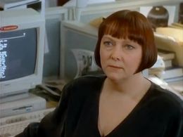 Francine Ruel in Scoop (1992)