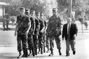 Mark Wahlberg, Danny DeVito, Lillo Brancato, Stacey Dash, Kadeem Hardison, Richard T. Jones, Khalil Kain, Peter Simmons,