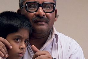 Arun Nalawade and Ashwin Chitale in A Breath (2004)
