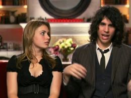 Sophie Simmons and Nick Simmons in Gene Simmons: Family Jewels (2006)