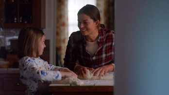 Nora Murphy in Instinct episode Wild Game