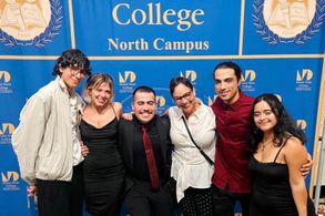 Florencia Barletta, Nicole Santiago, Kevin Martinez, Kevin Miguelez, Samuel Vargas, and Leda Barham in i dreamt of this,