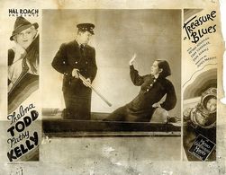 Patsy Kelly and Thelma Todd in Treasure Blues (1935)