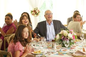 Sofía Vergara, Ed O'Neill, and Aubrey Anderson-Emmons in Modern Family (2009)