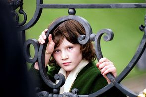 Hester Odgers in Lassie (2005)