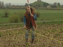 Phil Harding in Time Team (1994)