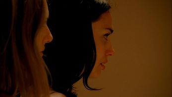 Anna Torv and Kelly Briter in Fringe (2008)