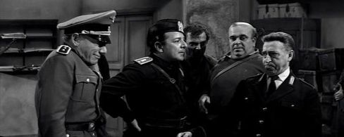 Gianni Agus, Roland Bartrop, Mimmo Poli, and Totò in The Two Marshals (1961)