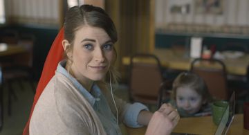 Kelsey Edwards in The Wolf of Snow Hollow (2020)