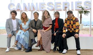 Aqui en la Tierra cast