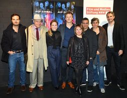 Julia Jentsch, Hanns Zischler, Emre Erkmen, Sebastian Hülk, Asli Özge, and Simon Eckert in All of a Sudden (2016)