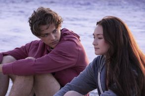 Christopher Briney and Lola Tung in The Summer I Turned Pretty (2022)