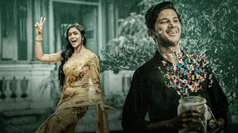 Dulquer Salmaan and Mrunal Thakur in Sita Ramam (2022)