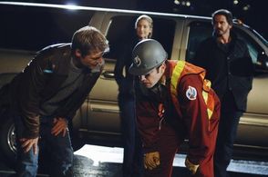 Joel Gretsch and Charles Mesure in V (2009)