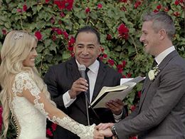 Christina Hall and Ant Anstead in Christina on the Coast: Wedding Special (2019)