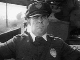 Edgar Dearing in Two Tars (1928)