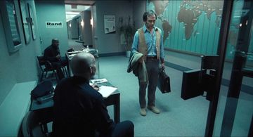 Matthew Rhys, Brendan Burke, and Thaddeus Daniels in The Post (2017)