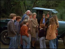 Richard Thomas, Will Geer, Judy Norton, Ellen Corby, Kami Cotler, David W. Harper, Michael Learned, Mary Beth McDonough,