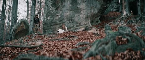 Danylo Kamenskyi and Eva Koshova in The Stronghold (2017)