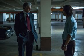 Liam Neeson and Julian Morris in Mark Felt: The Man Who Brought Down the White House (2017)