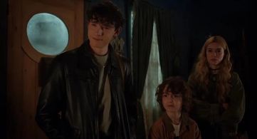 Emrik Lopez, Sawyer Fraser, and Megan Best in Midnight Whispers (2023)