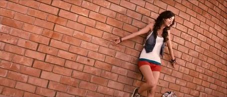 Saba Azad in Mujhse Fraaandship Karoge (2011)