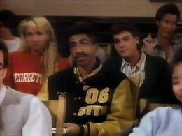 Tim Reid II and Adam Silbar in Snoops (1989)