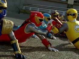 Pua Magasiva, Sally Martin, Glenn McMillan, Jorge Vargas, and Adam Tuominen in Power Rangers Ninja Storm (2003)