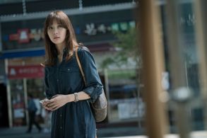 Chung-Ah Lee in Bluebeard (2017)