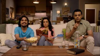 Cyrus Sahukar, Mini Mathur, and Rahul Verma in Mind the Malhotras: He Says, She Says (2019)