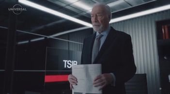 Christopher Plummer in Departure (2019)