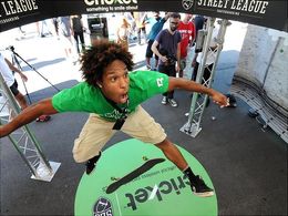 HeelFlip done by Jaleel Knox