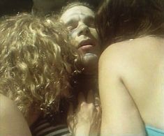 Sergey Makhovikov, Elena Stavitskaya, and Kristina Sinelnik in Khippiniada abo materik kokhannya (1997)