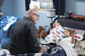 Ed O'Neill and Jeremy Maguire in Modern Family (2009)