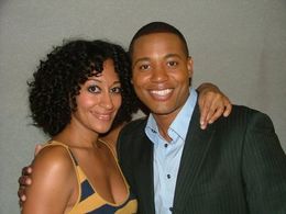 Tracee Ellis Ross & Derrex Brady_On Set_Girlfriends
