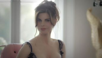 Justine Glenton: The Gun, The Cake and The Butterfly