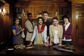Zach Mills, Sterling Beaumon, Ana Golja, Kyndall, Stephan James, and Sarah Desjardins in Clue (2011)